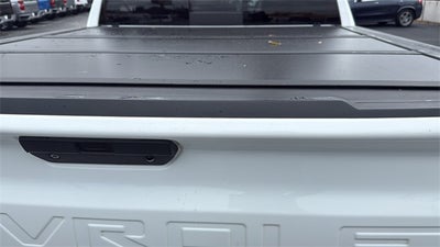 2020 Chevrolet Silverado 1500 4WD Crew Cab Short Bed RST