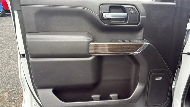 2020 Chevrolet Silverado 1500 4WD Crew Cab Short Bed RST