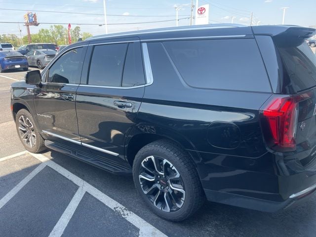 2023 GMC Yukon 2WD SLT