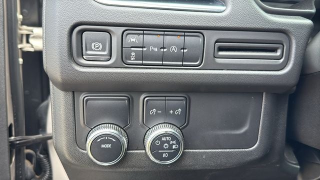 2024 GMC Yukon 2WD SLT