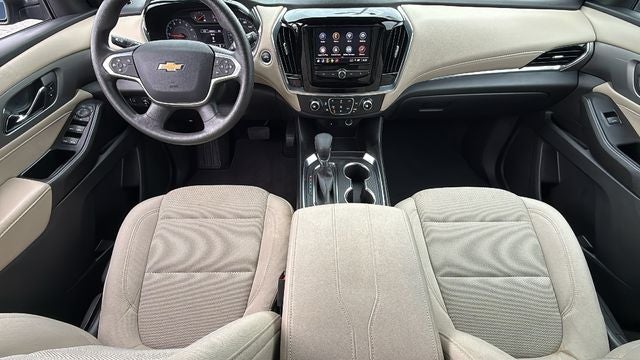 2023 Chevrolet Traverse FWD LS