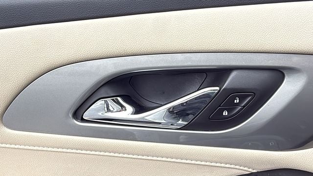 2023 Chevrolet Traverse FWD LS