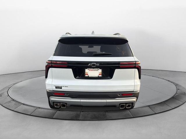2026 Chevrolet Traverse FWD LT