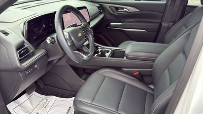 2025 Chevrolet Traverse FWD LT