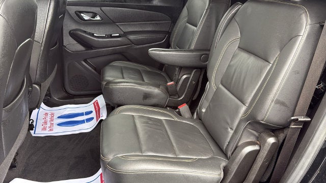 2022 Chevrolet Traverse FWD LT Leather
