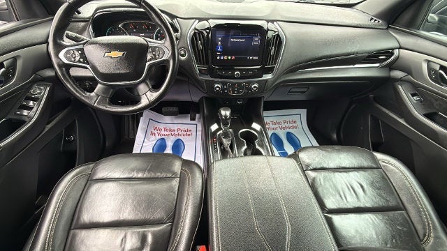 2022 Chevrolet Traverse FWD LT Leather