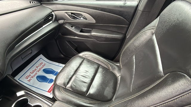 2022 Chevrolet Traverse FWD LT Leather