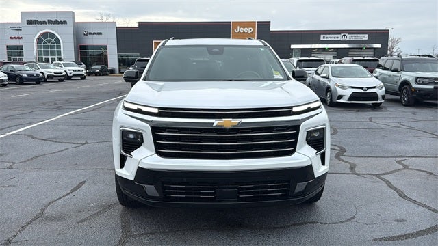2025 Chevrolet Traverse FWD High Country