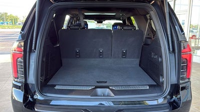 2025 Chevrolet Suburban 4WD High Country