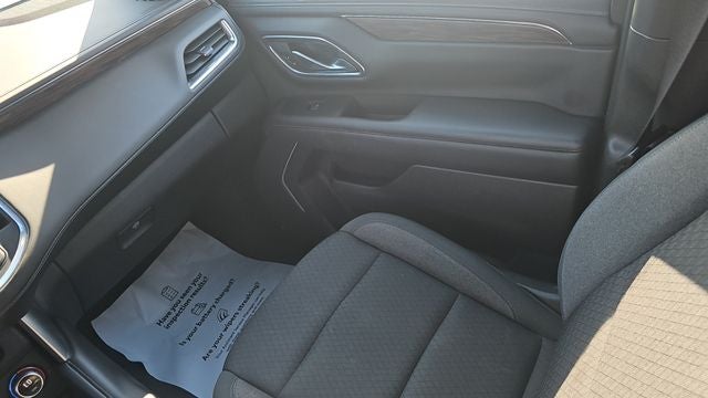 2021 Chevrolet Suburban 2WD LS