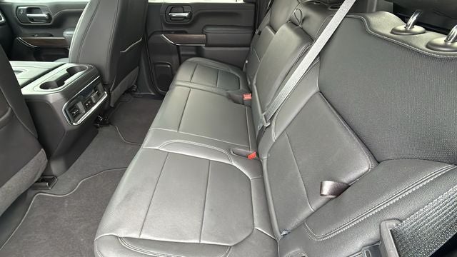 2022 GMC Sierra 2500HD 4WD Crew Cab Standard Bed SLT