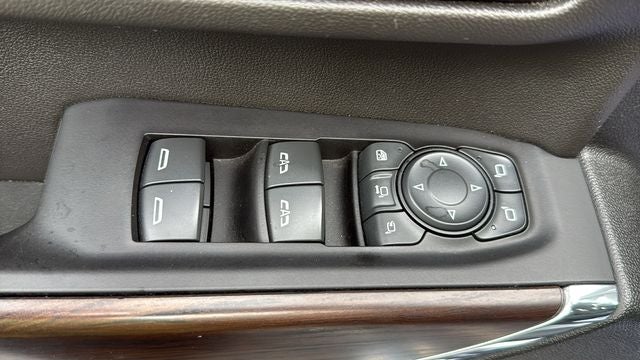 2022 GMC Sierra 2500HD 4WD Crew Cab Standard Bed SLT