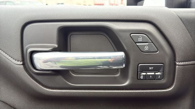 2022 GMC Sierra 2500HD 4WD Crew Cab Standard Bed SLT