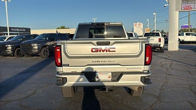 2023 GMC Sierra 2500HD 4WD Crew Cab Standard Bed Denali