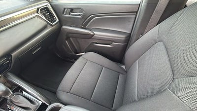 2023 GMC Canyon 2WD Crew Cab Short Box Elevation