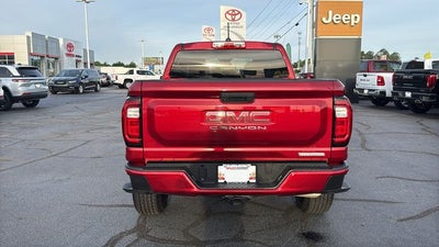 2023 GMC Canyon 2WD Crew Cab Short Box Elevation