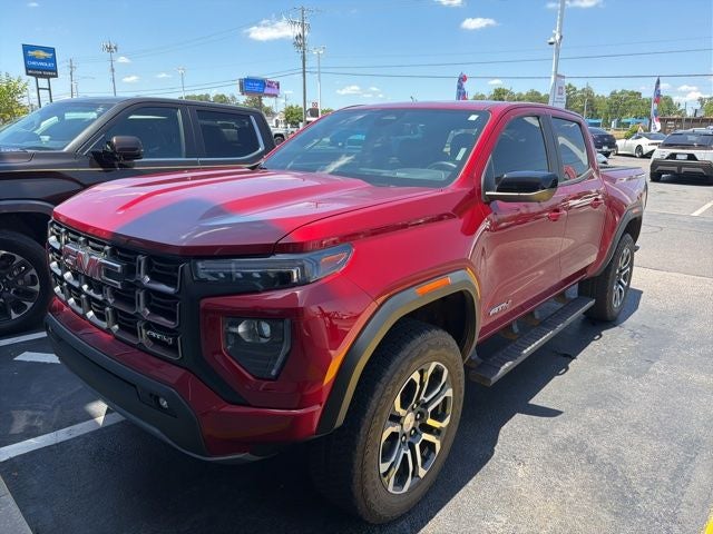 2024 GMC Canyon 4WD AT4