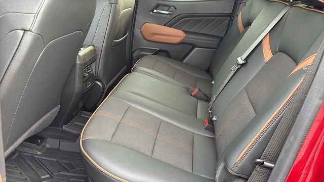 2024 GMC Canyon 4WD AT4