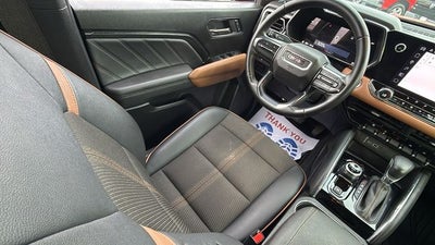 2024 GMC Canyon 4WD AT4