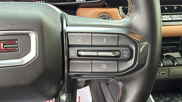 2024 GMC Canyon 4WD AT4