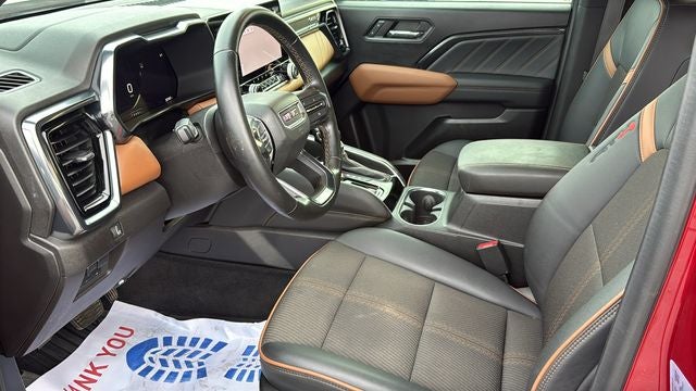 2024 GMC Canyon 4WD AT4