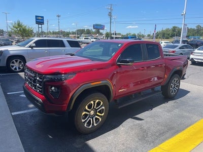2024 GMC Canyon 4WD AT4