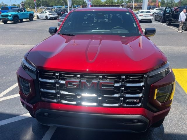 2024 GMC Canyon 4WD AT4