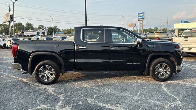 2025 GMC Sierra 1500 2WD Crew Cab Short Box SLT