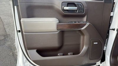 2021 GMC Sierra 1500 4WD Crew Cab Short Box SLT