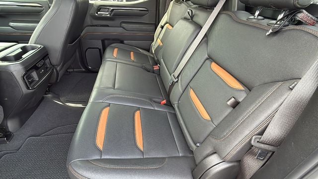 2023 GMC Sierra 1500 4WD Crew Cab Short Box AT4