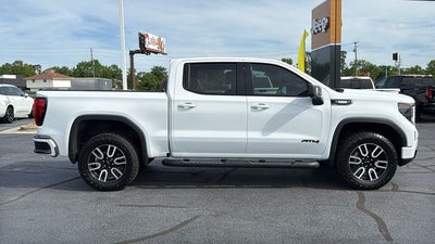 2023 GMC Sierra 1500 4WD Crew Cab Short Box AT4