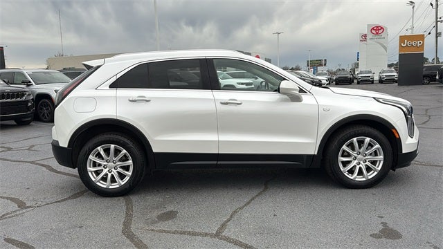 2022 Cadillac XT4 FWD Luxury