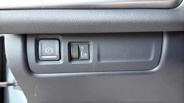 2025 Cadillac XT4 FWD Premium Luxury