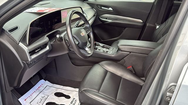 2025 Cadillac XT4 FWD Premium Luxury
