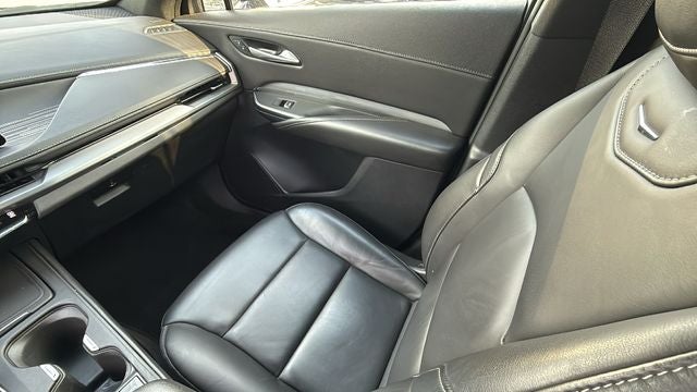 2024 Cadillac XT4 FWD Premium Luxury