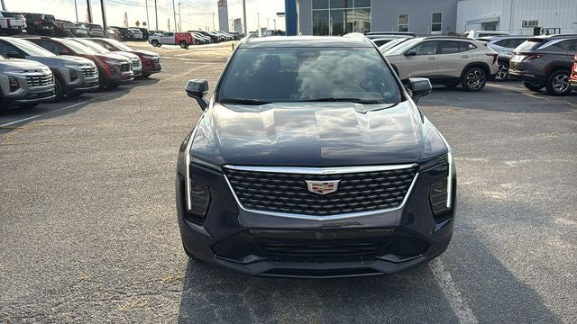 2024 Cadillac XT4 FWD Premium Luxury