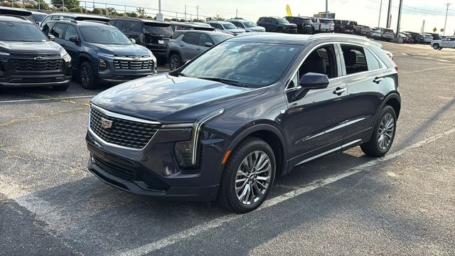 2024 Cadillac XT4 FWD Premium Luxury