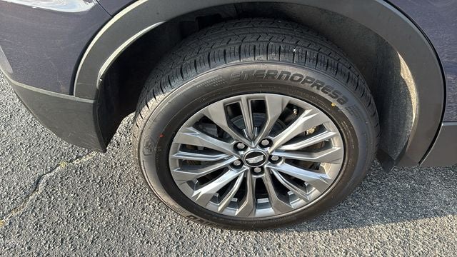 2024 Cadillac XT4 FWD Premium Luxury