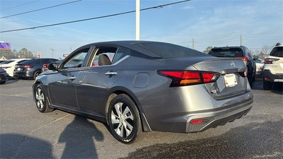 2023 Nissan Altima S FWD