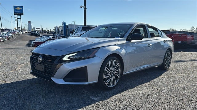 2024 Nissan Altima SR FWD