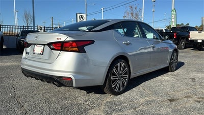 2024 Nissan Altima SR FWD