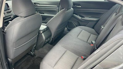 2021 Nissan Altima SV FWD