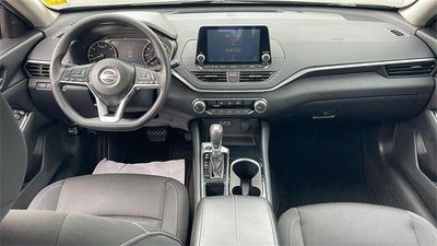 2021 Nissan Altima SV FWD
