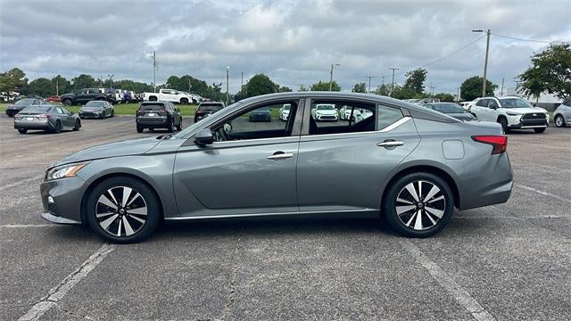 2021 Nissan Altima SV FWD