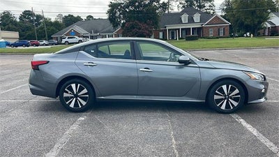 2021 Nissan Altima SV FWD