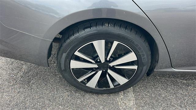 2021 Nissan Altima SV FWD