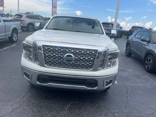 2018 Nissan TITAN SL