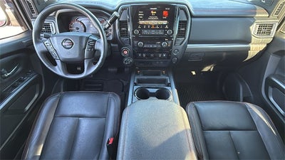 2022 Nissan TITAN Crew Cab PRO-4X 4x4
