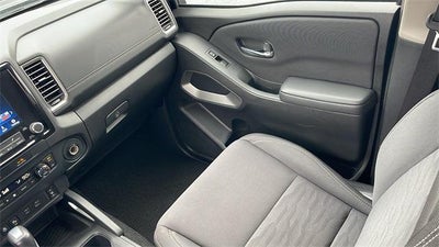 2023 Nissan Frontier Crew Cab SV 4x2