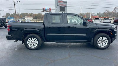 2023 Nissan Frontier Crew Cab SV 4x2